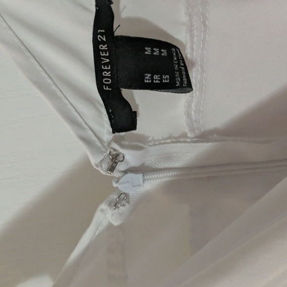 2/$35✨ Forever 21 white spaghetti strap romper, size medium, tie back - Picture 3 of 7